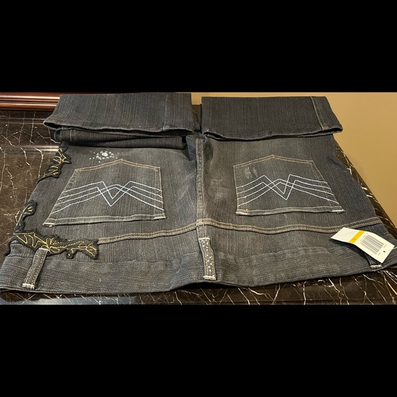 7 For Mankind Flynt Black A Pocket, Stone/Fabric Details; 31 - Picture 7 of 7